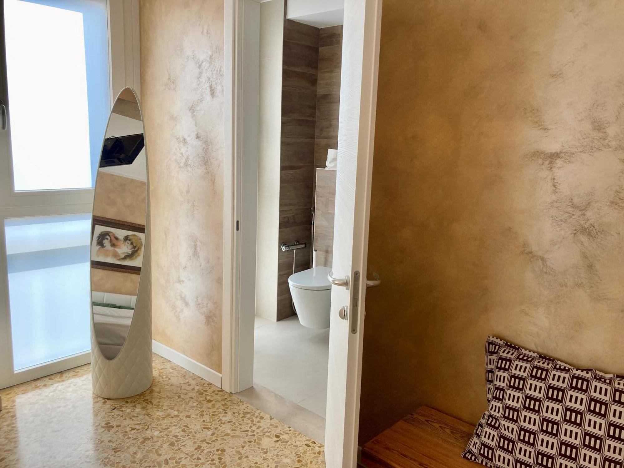 T-Rooms Басано дел Грапа Екстериор снимка